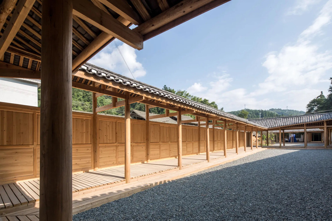 茅贡粮库艺术中心 Maogong Barn Art Center