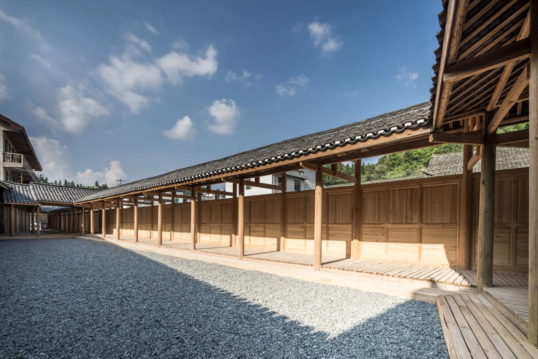 茅贡粮库艺术中心 Maogong Barn Art Center