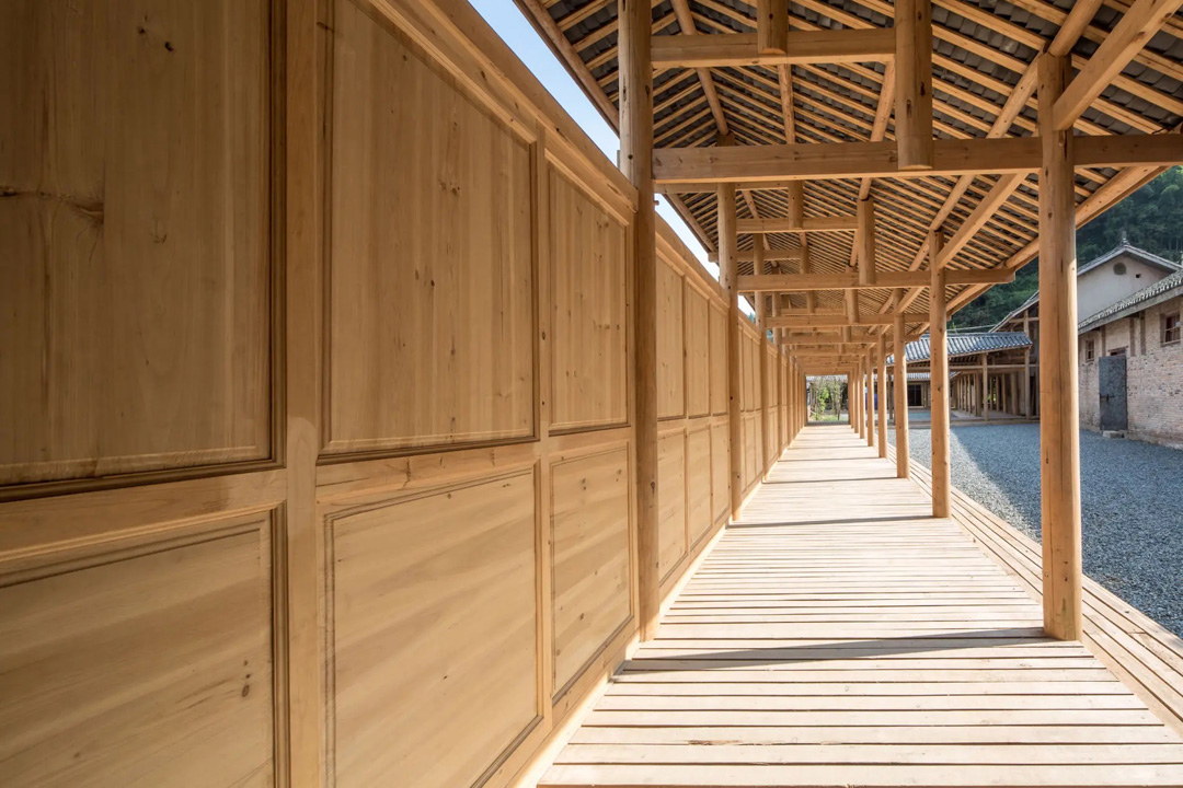 茅贡粮库艺术中心 Maogong Barn Art Center